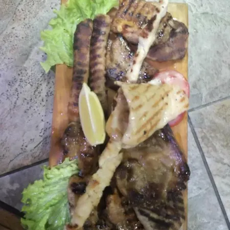 Πανσιόν Mamin Kolio