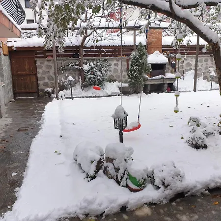 ゲストハウス Mamin Kolio