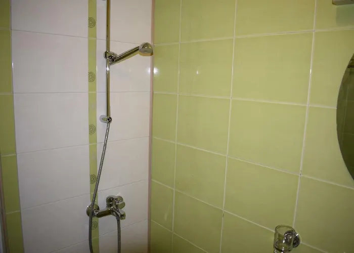 Guest house Mamin Kolio 2*